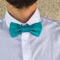 noeud papillon uni turquoise coton lagon profond porté face