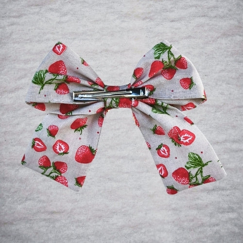 noeud cheveux beige motif fraises rouges coton ramene ta fraise vue dos