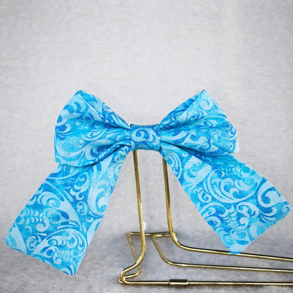 noeud cheveux bleu vagues ocean batik grands pans ocean waves vue avant avec support