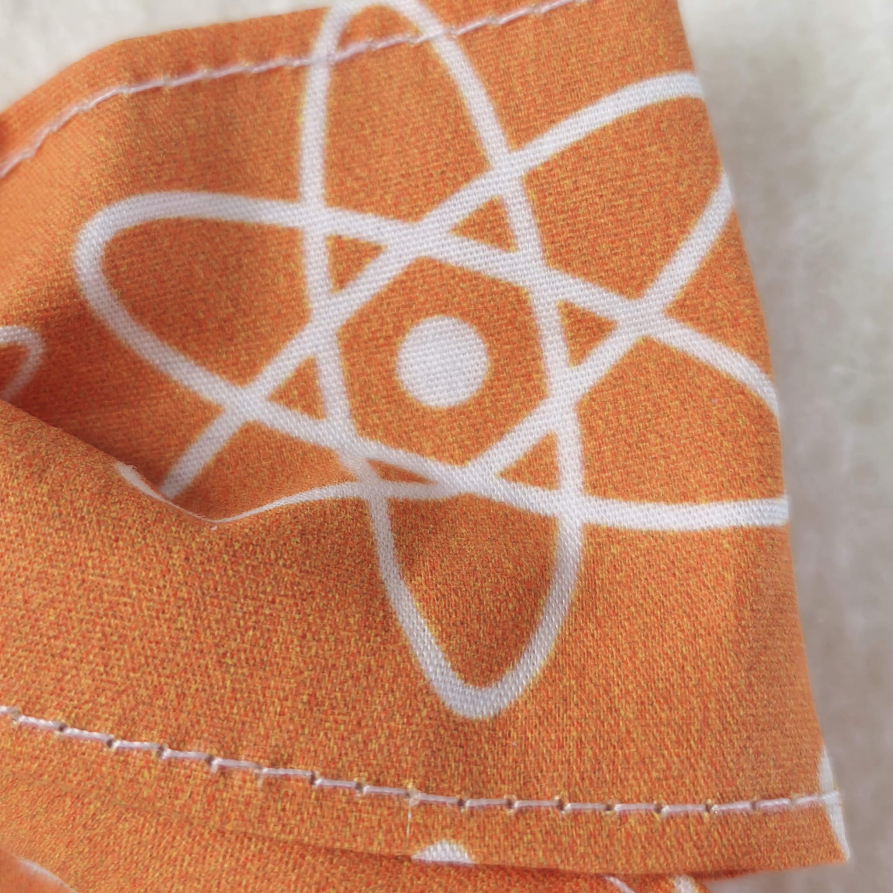 noeud cheveux pince crocodile orange motif atome science piece unique détail