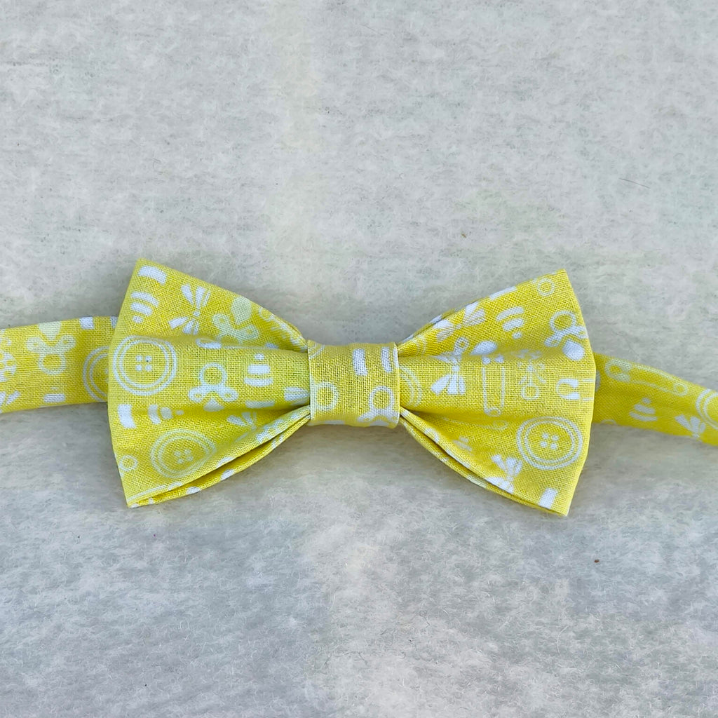 noeud papillon jaune motif bebe naissance rayon bebe artisanal vue générale
