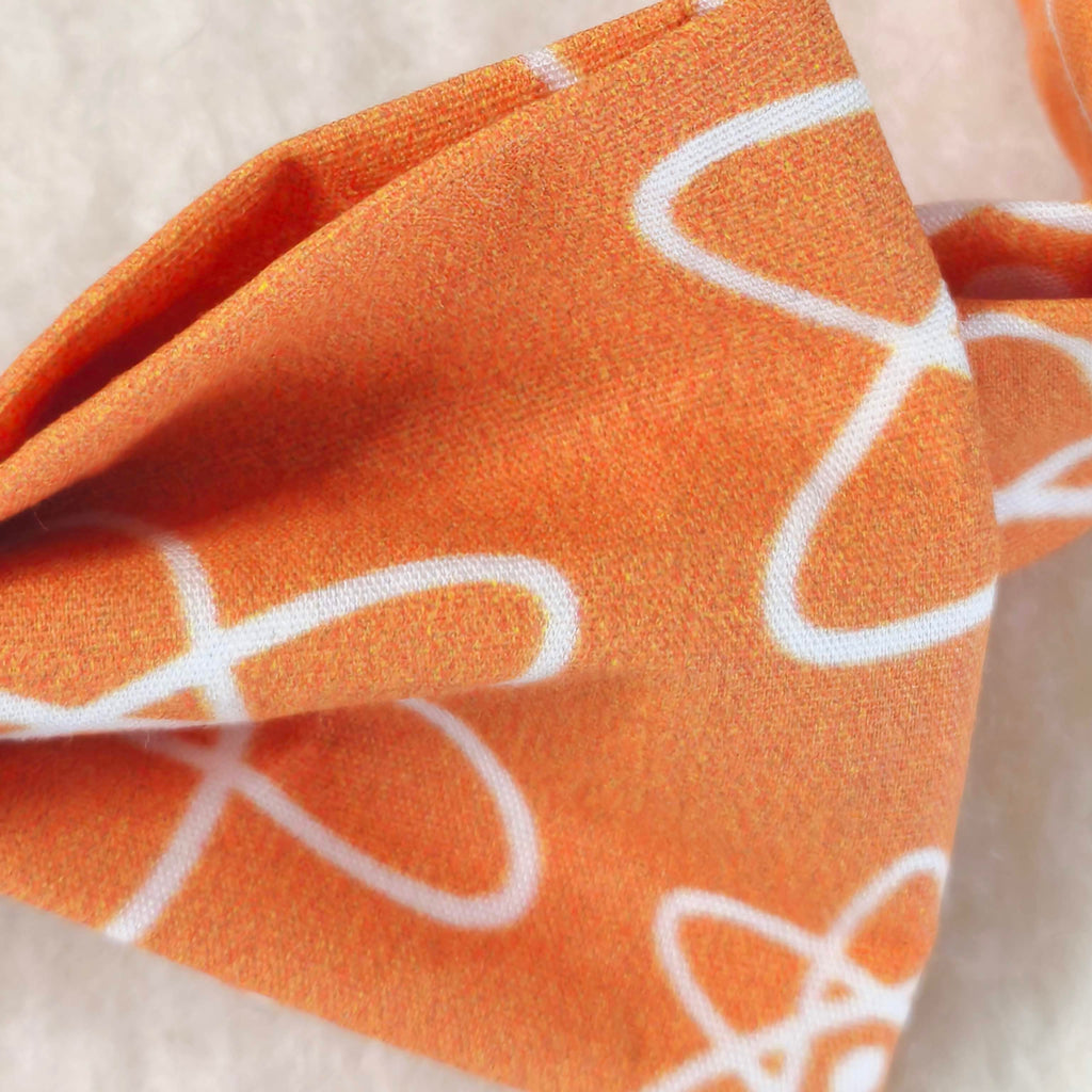 noeud papillon orange motif atome science retro piece unique détail